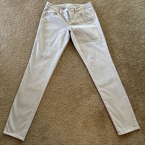 American Eagle Women’s Light Gray Jeggings